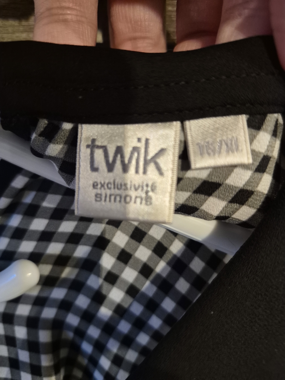 twik Black and White Gingham Peter Pan Collar Top - Picture 2 of 2